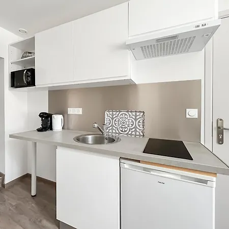 T2 Au Coeur De La Vieille Historique Апартаменты Монлюсон