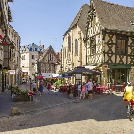 Apartamento T2 Au Coeur De La Vieille Historique