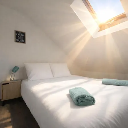 T2 Au Coeur De La Vieille Historique Апартаменты Монлюсон